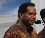 Balthasar "Berth" Kambuaya Menteri Lingkungan Hidup