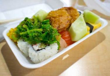 Styrofoam sebagai pembungkus makanan