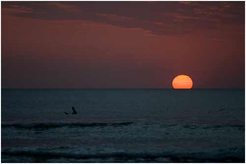 Sunset di pantai Kuta Bali