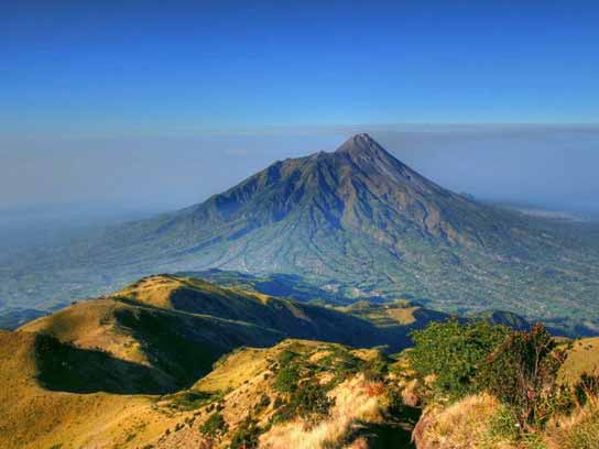 Puncak Gunung Merbabu